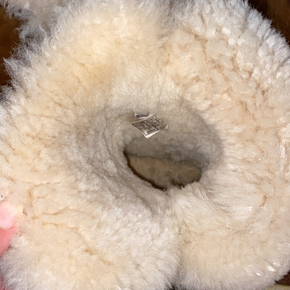 Ugg Bailey Button ll Li Boots - Picture 9 of 14